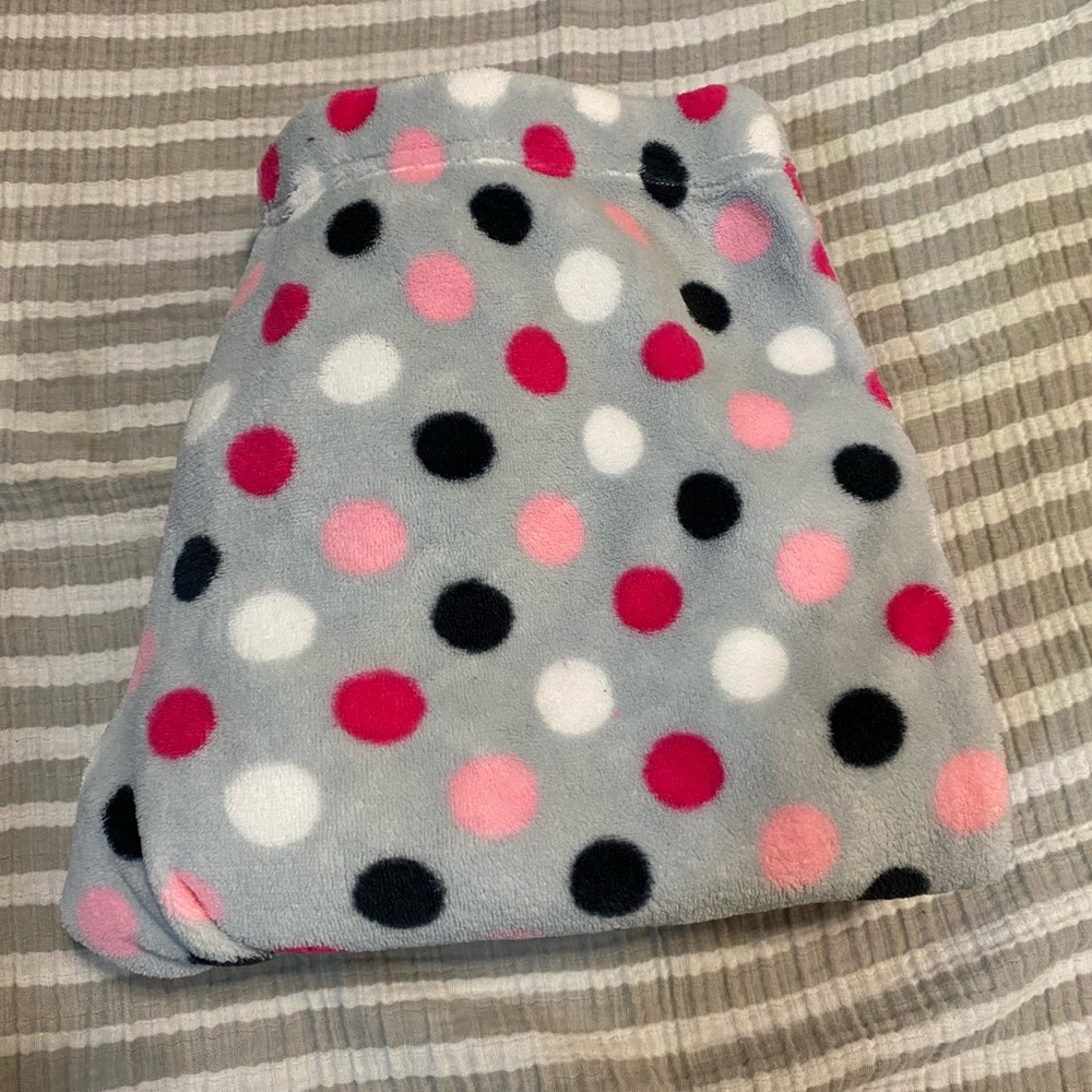 Set of 2 Women’s Plush Pajama Pants - Picture 13 of 14